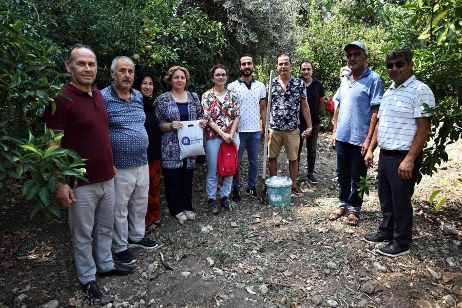 Büyükşehir Çiftçinin Toprağını Analiz Ediyor