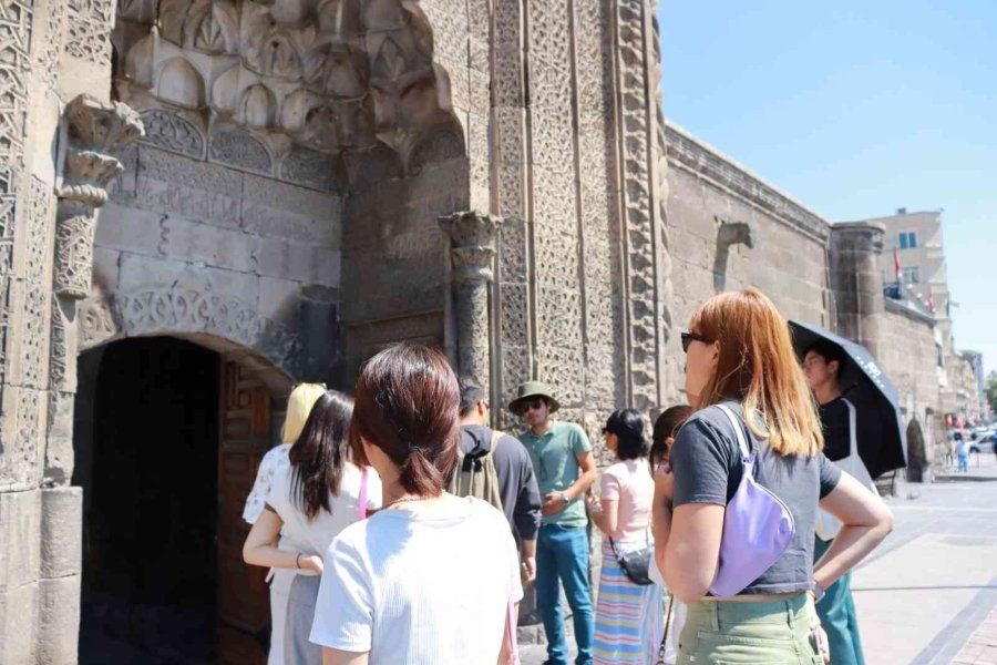 Güney Koreliler Kadim Kent Kayseri’ye Hayran Kaldı