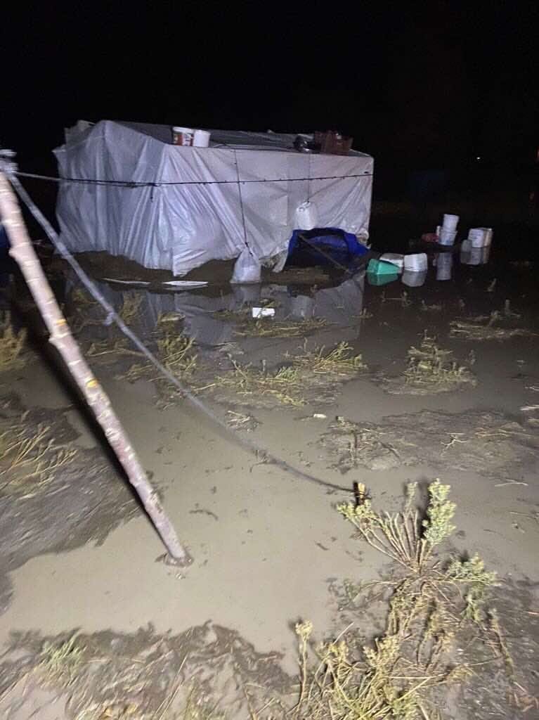 Şiddetli Yağmur Mevsimlik Tarım İşçilerinin Kaldığı Çadırları Vurdu