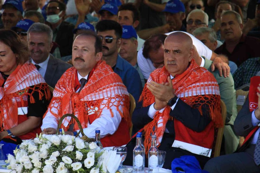 Bakan Açıkladı, Bin 300 Tarım Kredi Markete Kasap Reyonu Açılacak