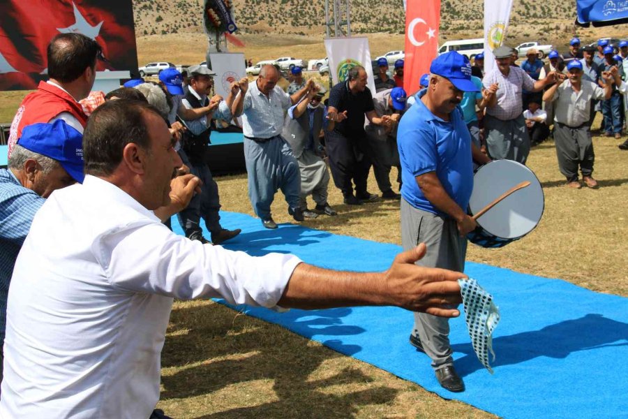 Bakan Açıkladı, Bin 300 Tarım Kredi Markete Kasap Reyonu Açılacak