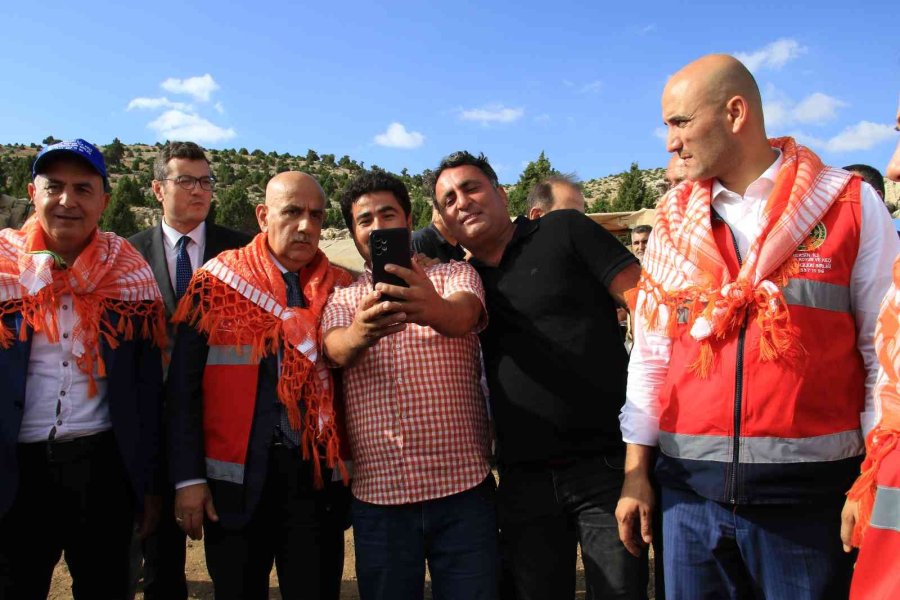 Bakan Açıkladı, Bin 300 Tarım Kredi Markete Kasap Reyonu Açılacak