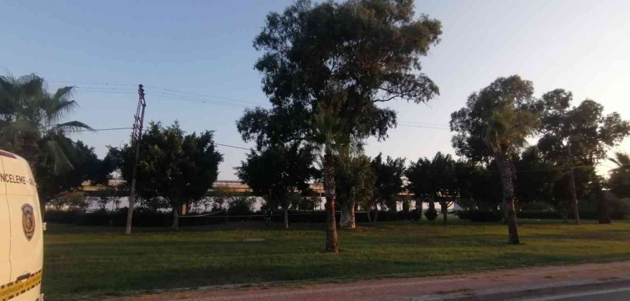 Antalya’da Otluk Alanda Ceset Bulundu