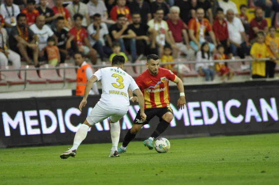 Spor Toto Süper Lig: Kayserispor: 1 - İstanbulspor: 0 (ilk Yarı)