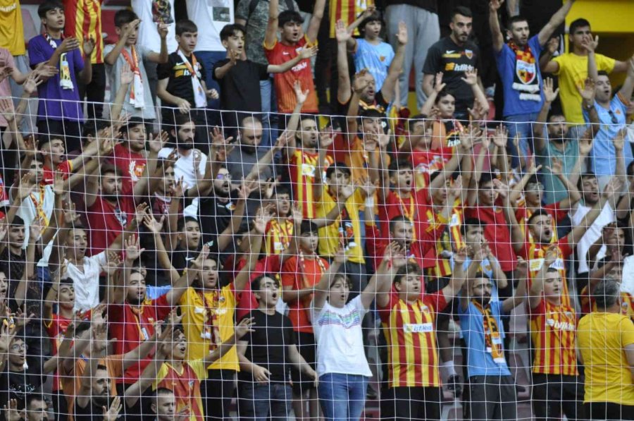 Spor Toto Süper Lig: Kayserispor: 1 - İstanbulspor: 0 (ilk Yarı)