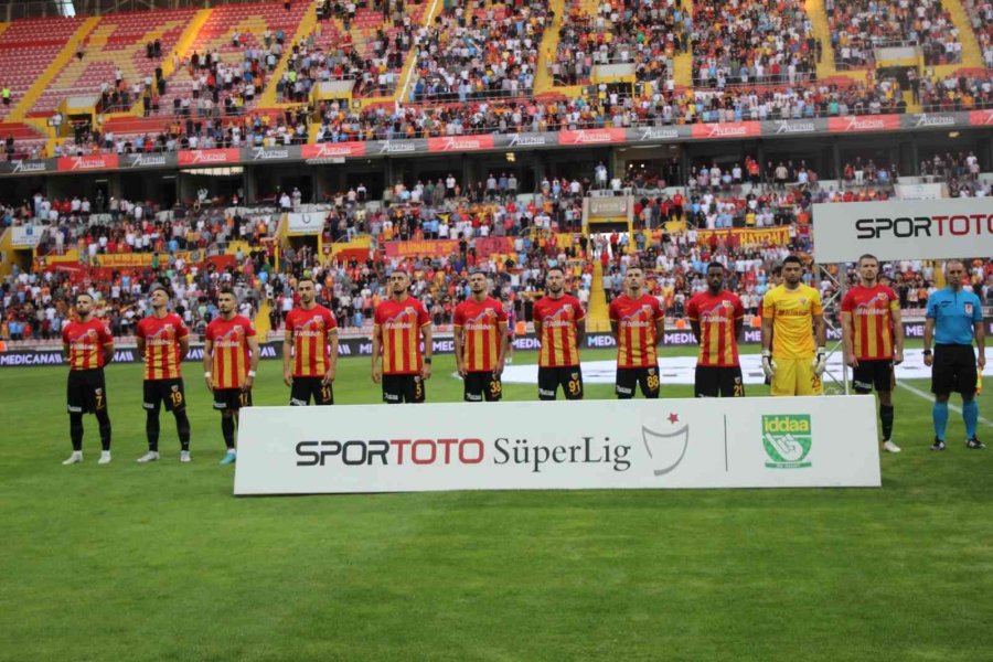 Spor Toto Süper Lig: Kayserispor: 1 - İstanbulspor: 0 (ilk Yarı)