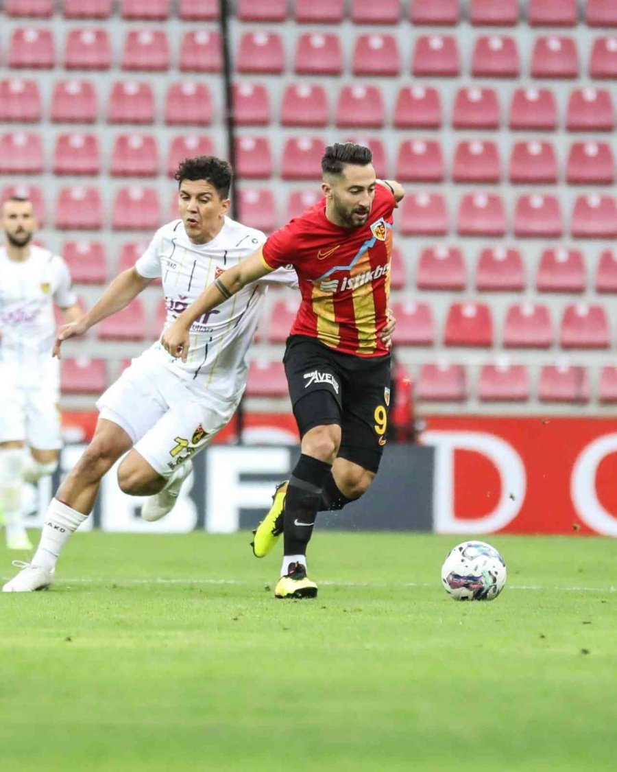 Spor Toto Süper Lig: Kayserispor: 1 - İstanbulspor: 0 (ilk Yarı)