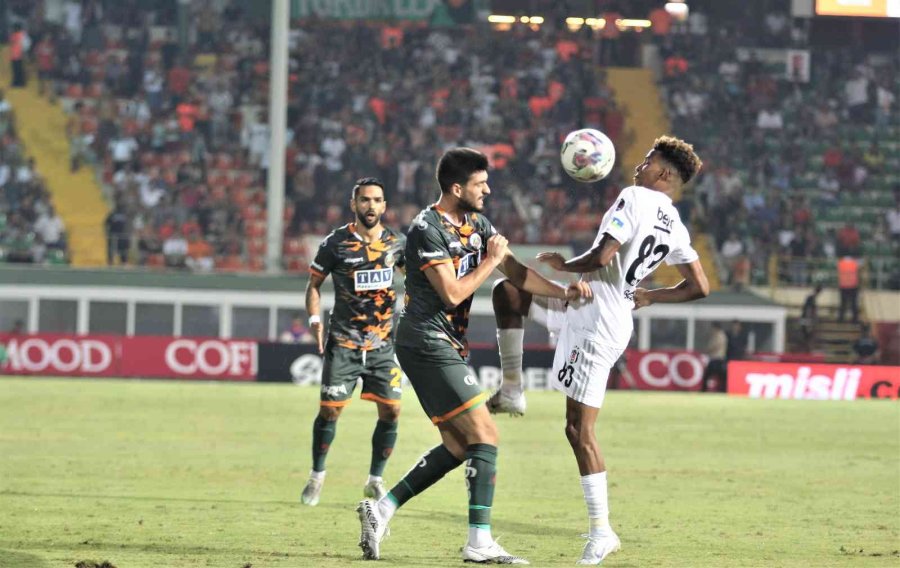 Spor Toto Süper Lig: Corendon Alanyaspor: 0 - Beşiktaş: 3 (maç Devam Ediyor)