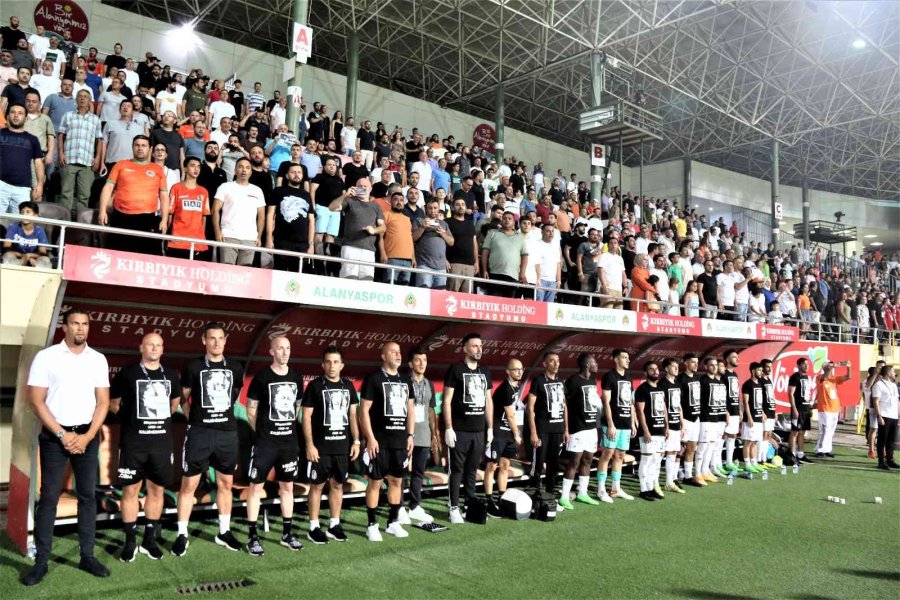 Spor Toto Süper Lig: Corendon Alanyaspor: 0 - Beşiktaş: 3 (maç Devam Ediyor)