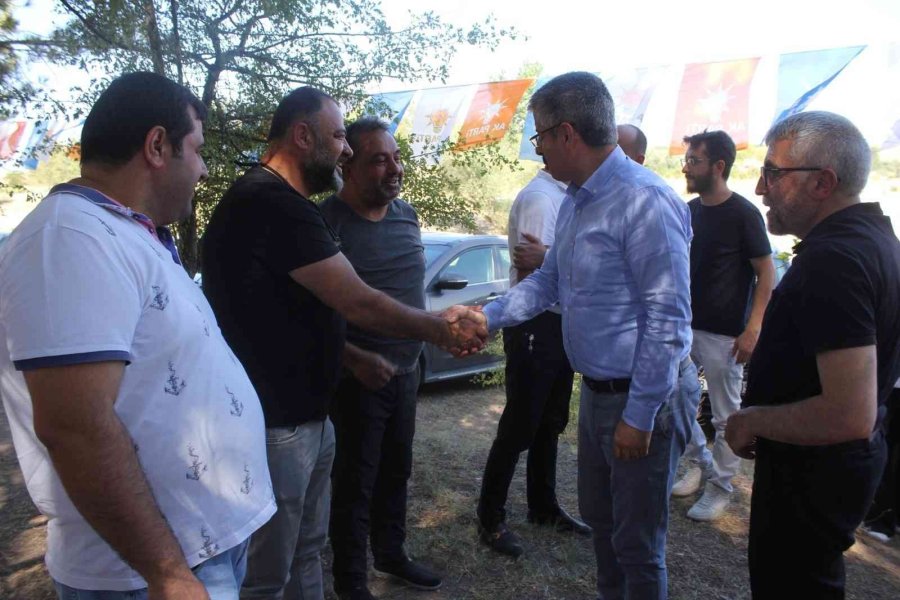 Ak Parti’den ’kuruluşumuzdan Günümüze Teşkilat Buluşması’ Programı Düzenlendi