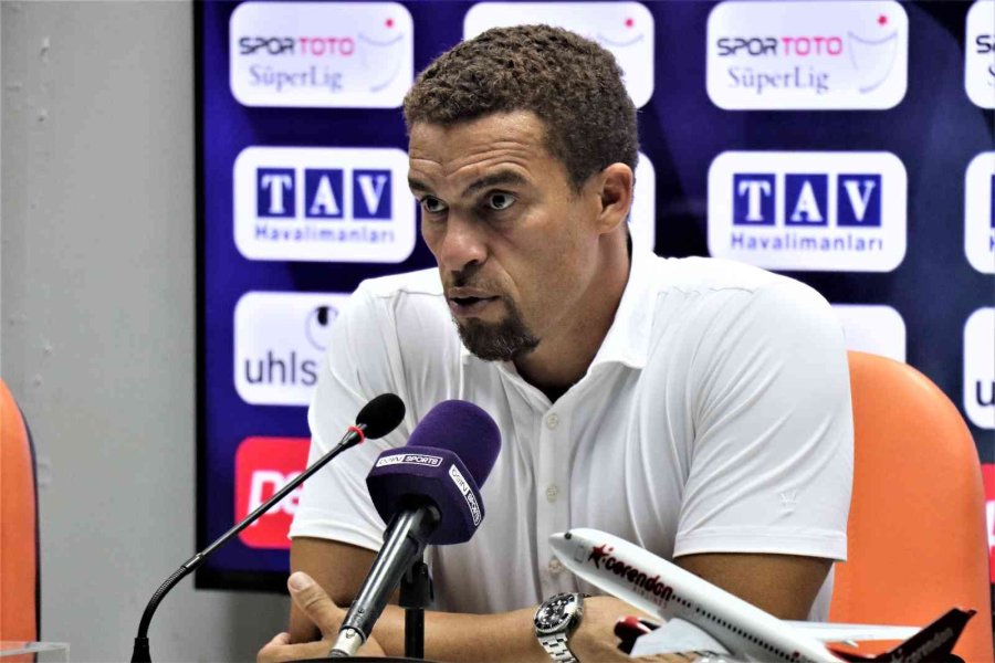 Valerien Ismael: “kendi Kendimizi Cezalandırdığımız Bir Maç Oldu”