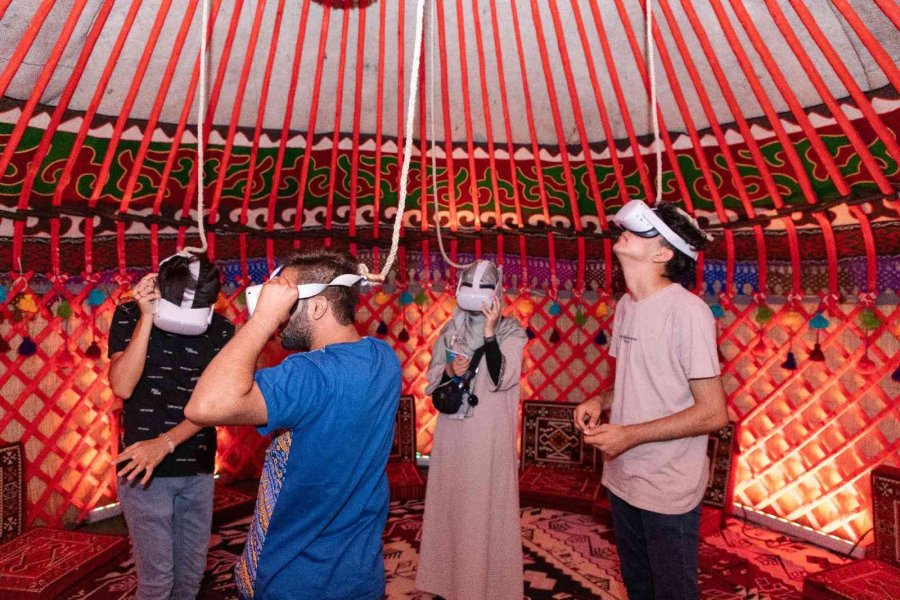 Konya’da “kök Hücre Dijital Deneyimi” Sergisi Açıldı