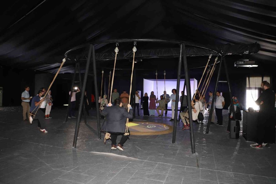 Konya’da “kök Hücre Dijital Deneyimi” Sergisi Açıldı