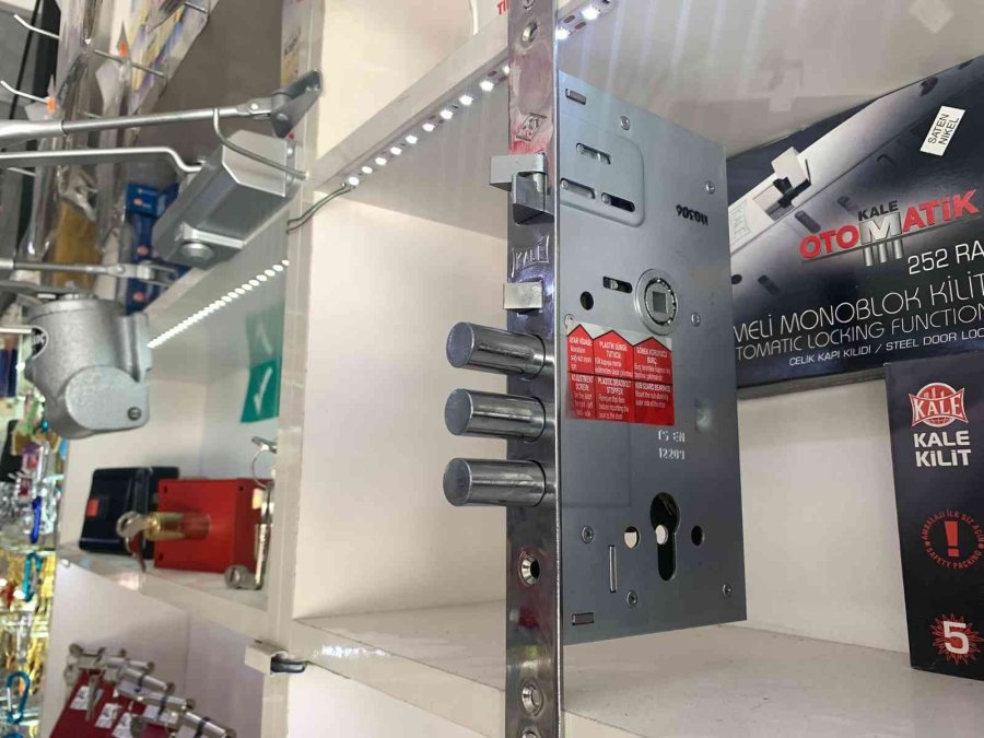 Evin Güvenliği Alt Kapılardan Başlar