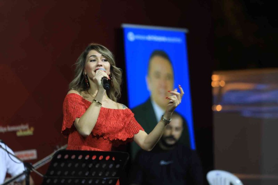 Büyükşehirin İlçe Konserleri Coşkuyla Devam Ediyor
