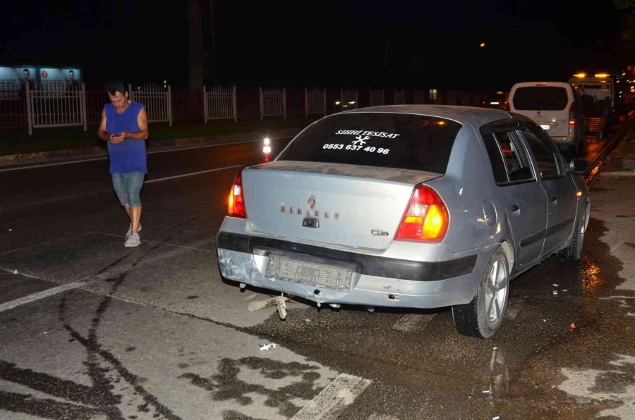 Antalya’da Motosiklet Kazası: 2 Ağır Yaralı