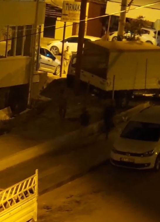 Dünürlerin Kavgasında Silahlar Patladı: 13 Yaşındaki Çocuk Bıçaklandı