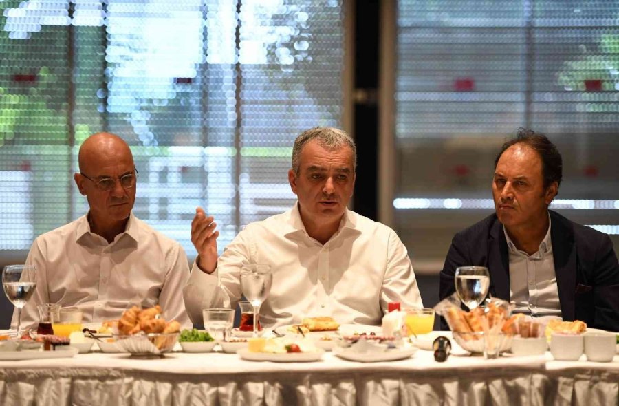 Konyaaltı Belediye Başkanı Esen: "mali Disiplinden Ödün Vermiyoruz"