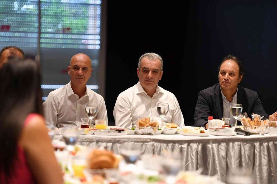 Konyaaltı Belediye Başkanı Esen: "mali Disiplinden Ödün Vermiyoruz"