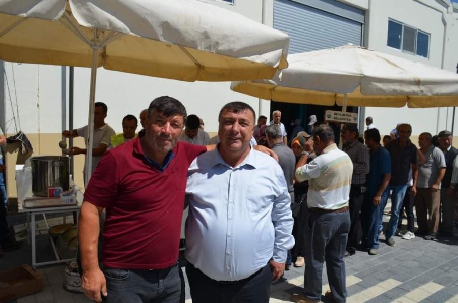 Beylikova’da Geleneksel Aşure İkramı Bu Yıl Da Gerçekleştirildi