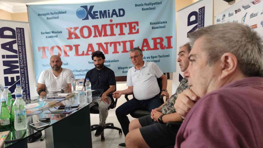 Başkan Topaloğlu: "ilçe Yarına Olan Her Projeye Destek Olacağız"