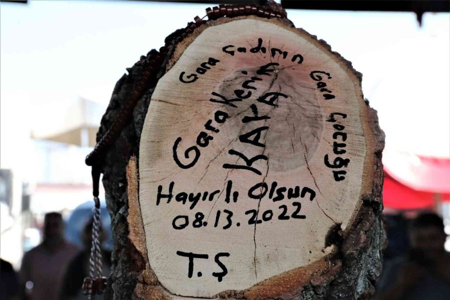 Erkek Çocuğu Dünyaya Gelince 700 Yıllık Geleneği Yaşattı