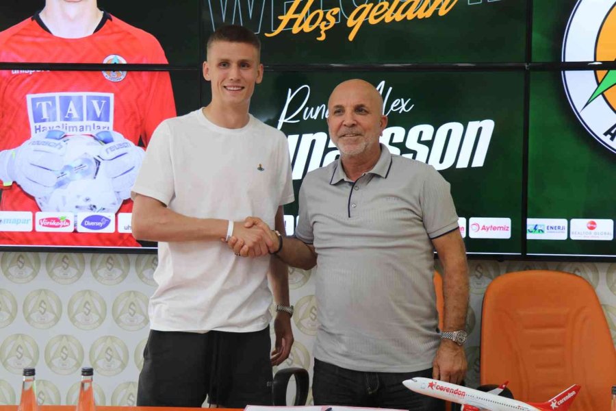 Alanyaspor, Arsenal’dan Runarsson’u Kiraladı