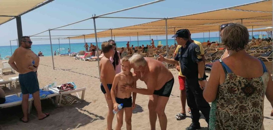 Kaybolan Torununa Kavuşan Rus Dede, Gözyaşlarına Boğuldu