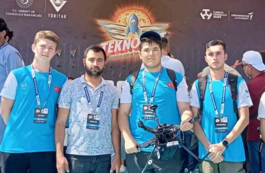 Atmaca-t26 Ekibi’nin Projesi Teknolojiseverlerin İlgisini Çekti