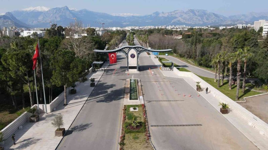Akdeniz Üniversitesi’nin Kontenjanları Doldu