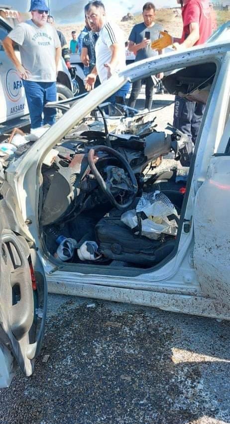 Otomobil İle Kamyon Çarpıştı: 3’ü Ağır 4 Yaralı