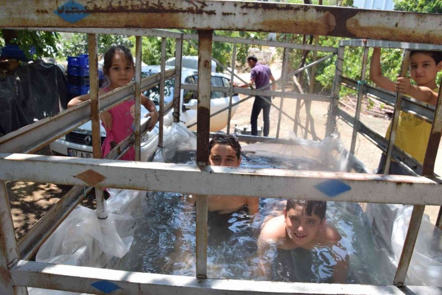 Denize Gidemeyince, Römorku Havuza Çevirdi