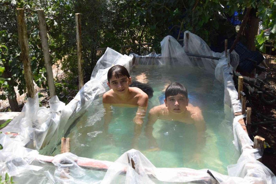 Denize Gidemeyince, Römorku Havuza Çevirdi