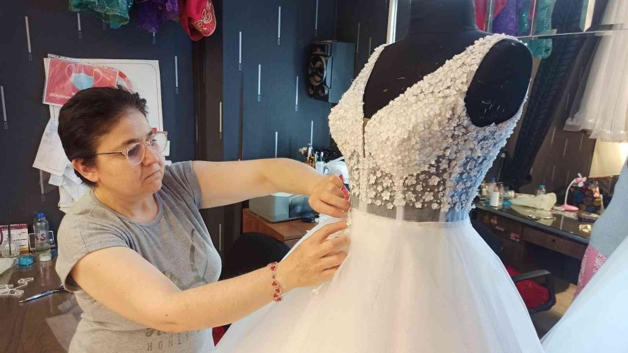 Bu Yılın En Çok İlgi Gören Gelinlikleri