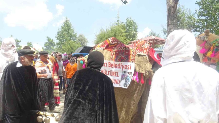 Karaman’da Kökeni Orta Asya’ya Dayanan "saya Geleneği" Devam Ediyor