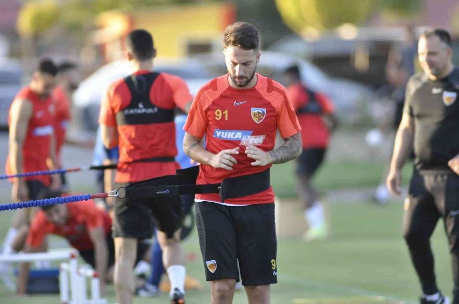 Çağdaş Atan: “başakşehir Maçını Çok Ciddiye Alıyoruz Ve İyi Hazırlanıyoruz”