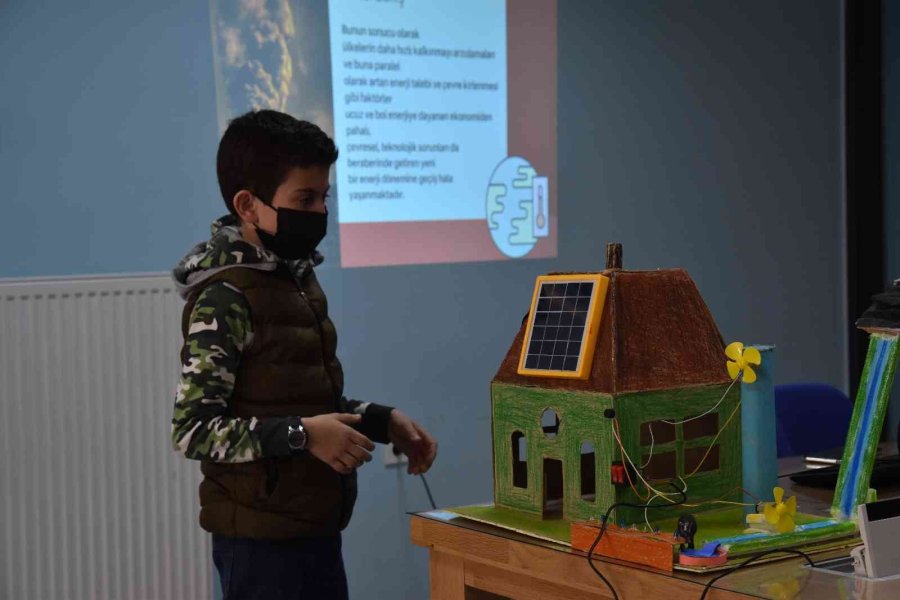 Eskişehir’de Geleceğin Teknoloji Mühendisleri Yetişiyor