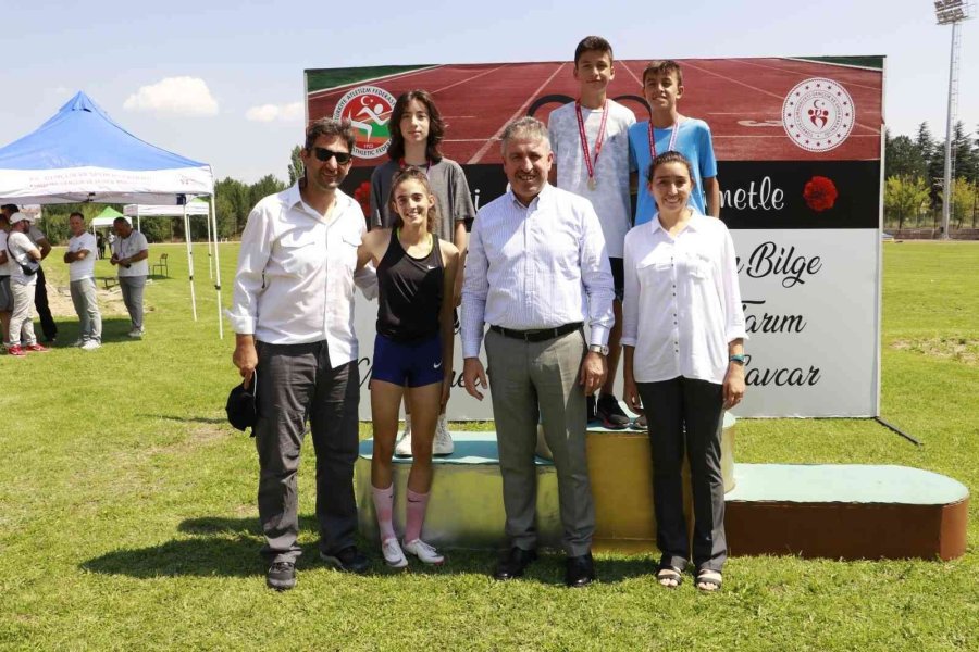 "sporun Enleri Atletizm İl Finalleri" Düzenlendi