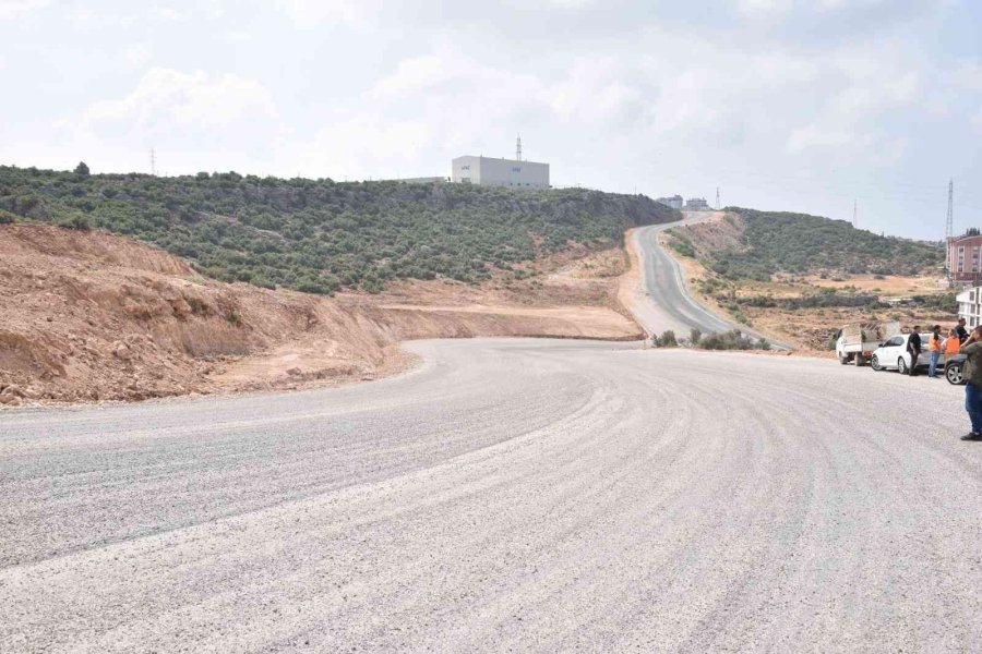 Kepez’den Antalya Şehir Hastanesine Konforlu Yollar