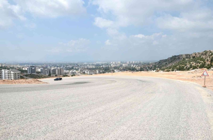 Kepez’den Antalya Şehir Hastanesine Konforlu Yollar