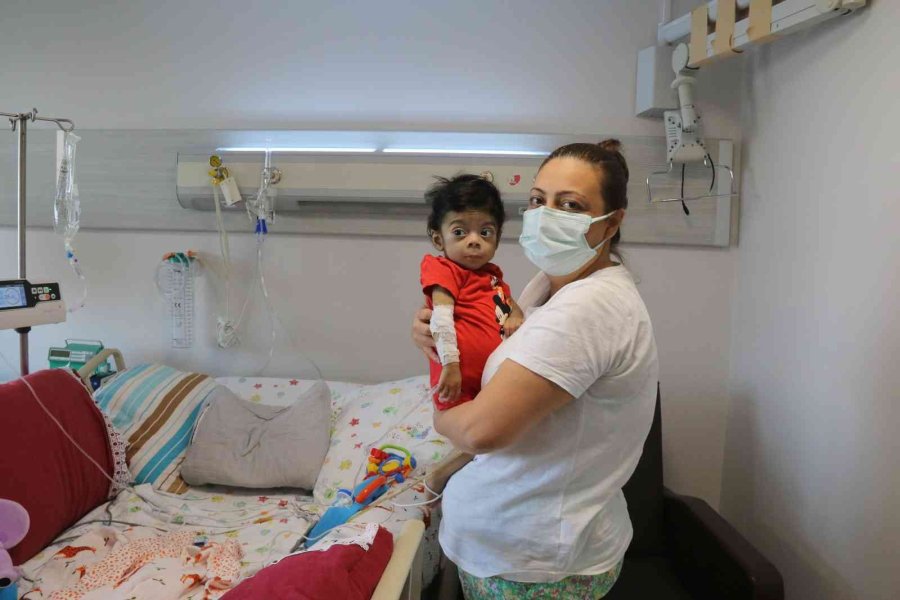 Minik Bulut, 5 Ay Sonra Bulunan Donör İle Hayata Yeniden Tutundu