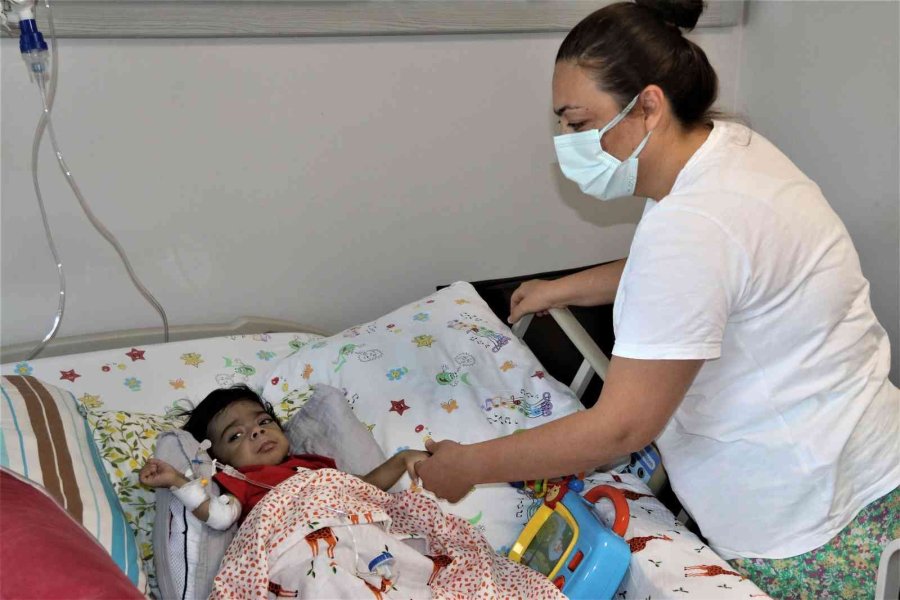 Minik Bulut, 5 Ay Sonra Bulunan Donör İle Hayata Yeniden Tutundu