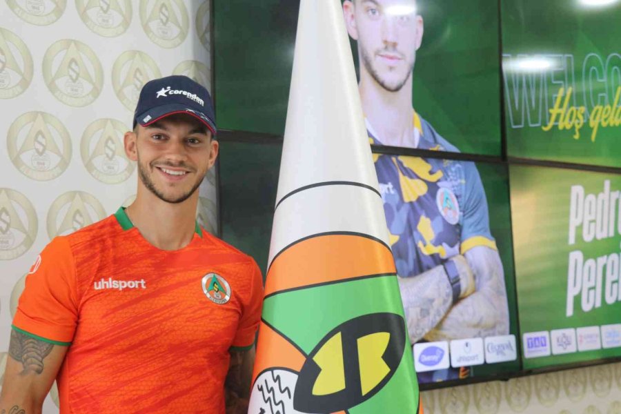 Pedro Pereira 1 Yıllığına Corendon Alanyaspor’da
