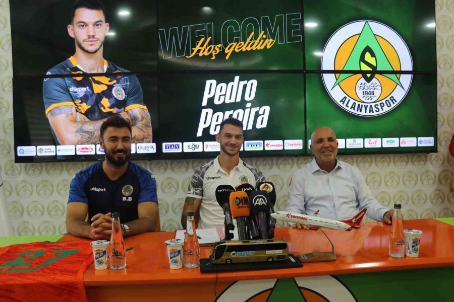 Pedro Pereira 1 Yıllığına Corendon Alanyaspor’da