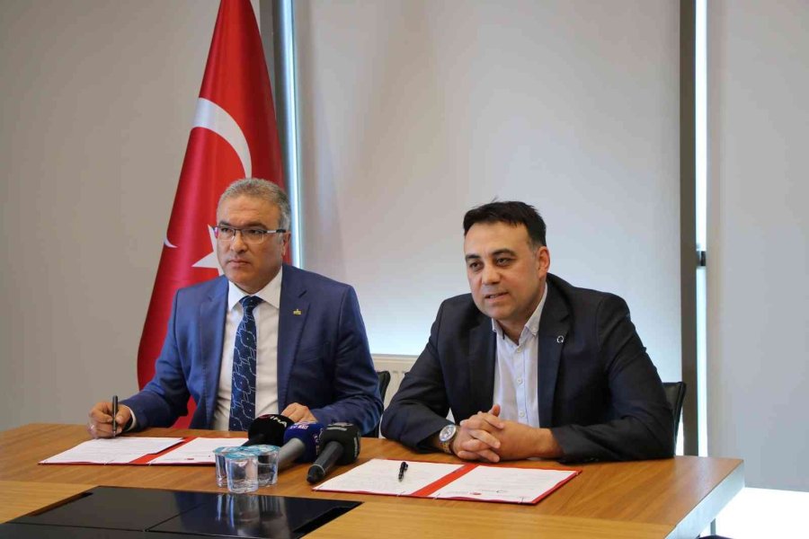 Türkiye’de Bir İlk: Yatak Üretiminde Kalifiye Eleman Yetiştirilecek