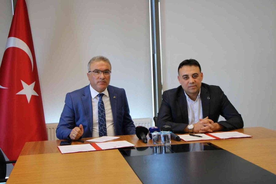 Türkiye’de Bir İlk: Yatak Üretiminde Kalifiye Eleman Yetiştirilecek