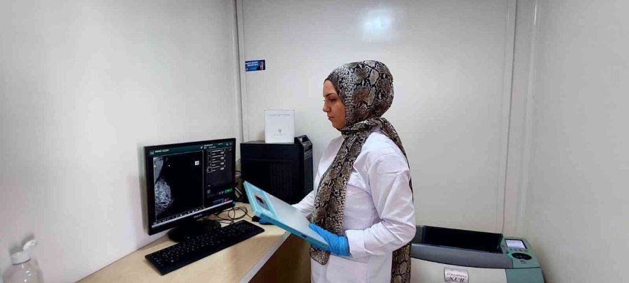 Kepez’in Mobil Sağlık Merkezi Gömbe’de