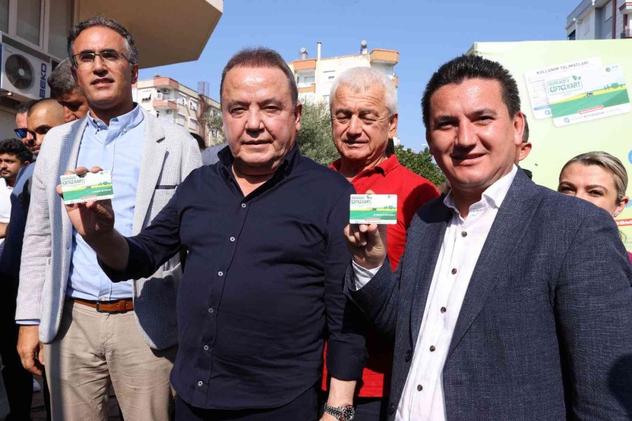 Başkan Böcek, Çiftçi Kartı Projesini Tanıttı
