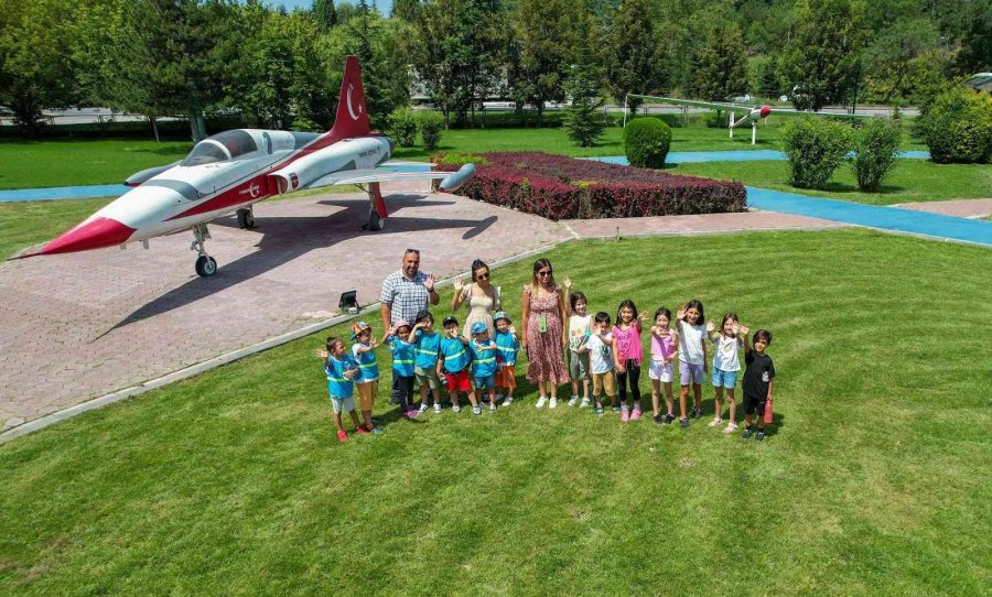 Çocuklar Havacılık Ve Teknoloji Parkı’nı Çok Sevdi
