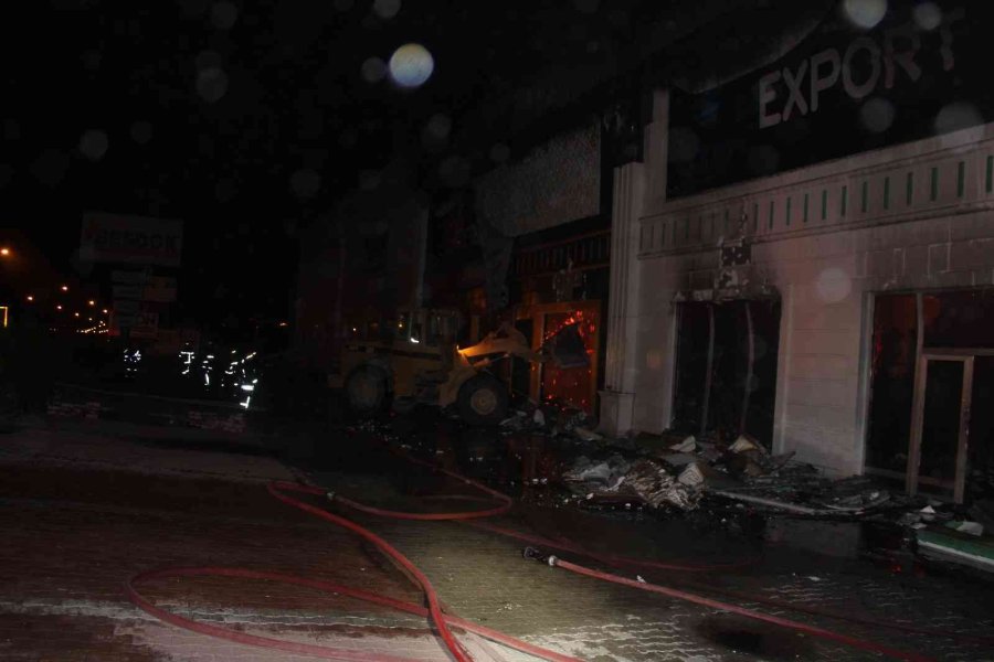 Kayseri’de Fabrika Yangını